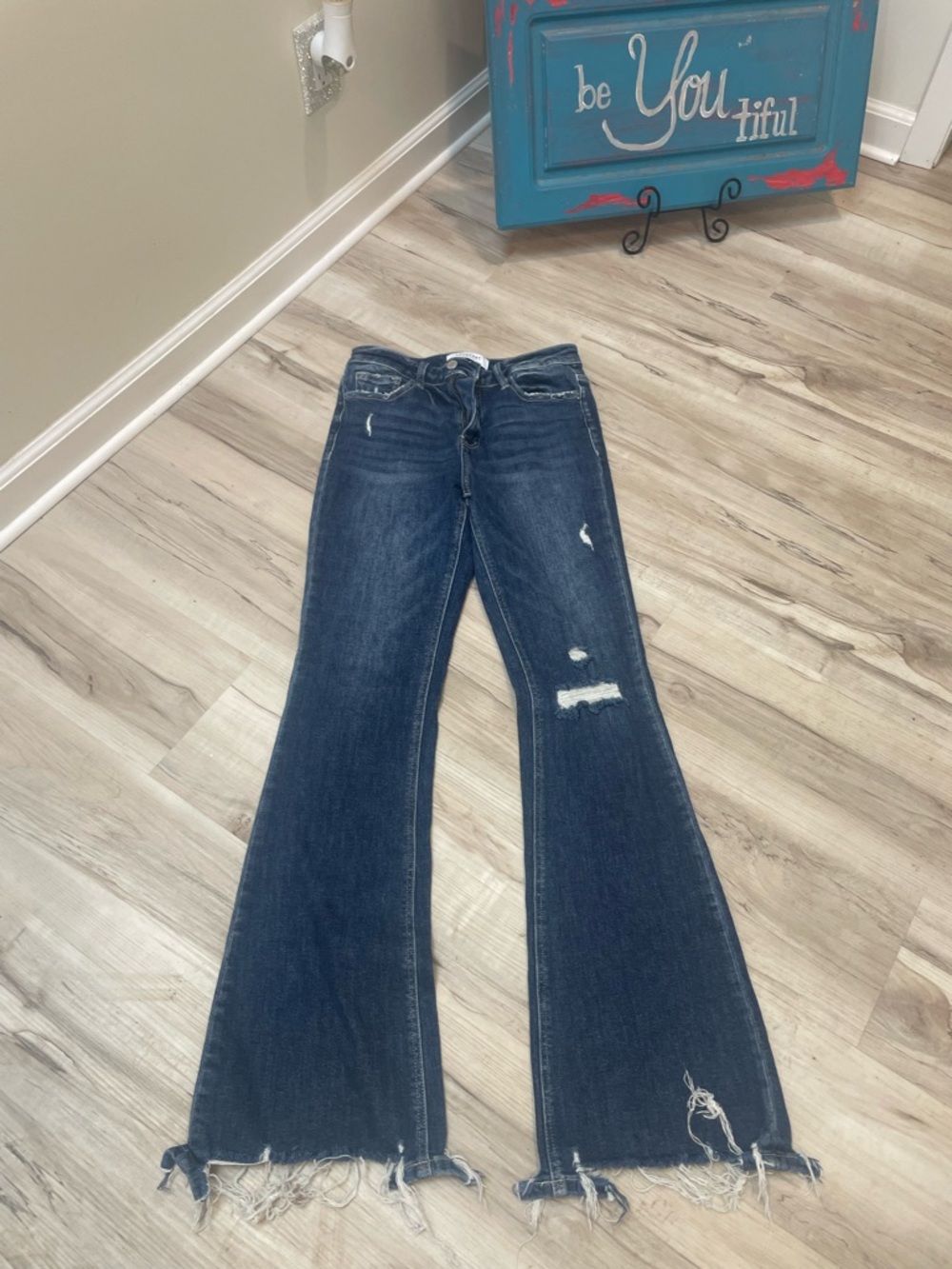 Vervet Women’s Dark Blue Distressed Flare Jeans size 28